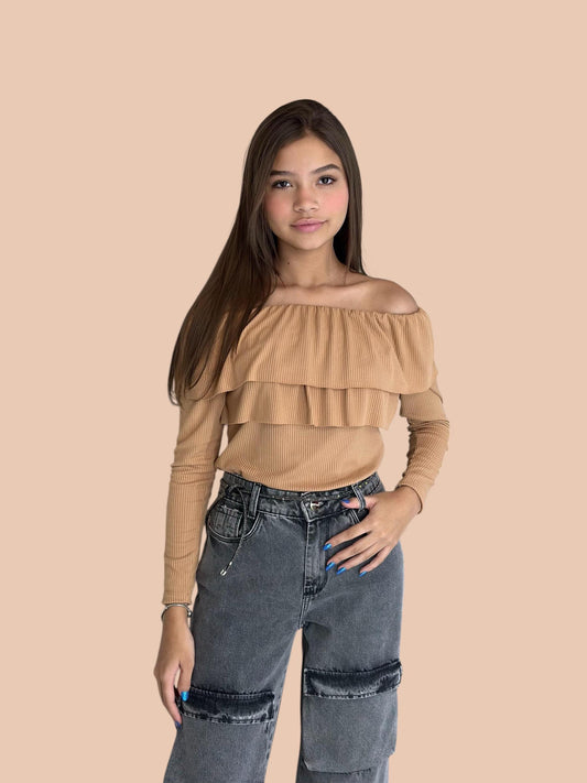 Blusa ombro a ombro de babado