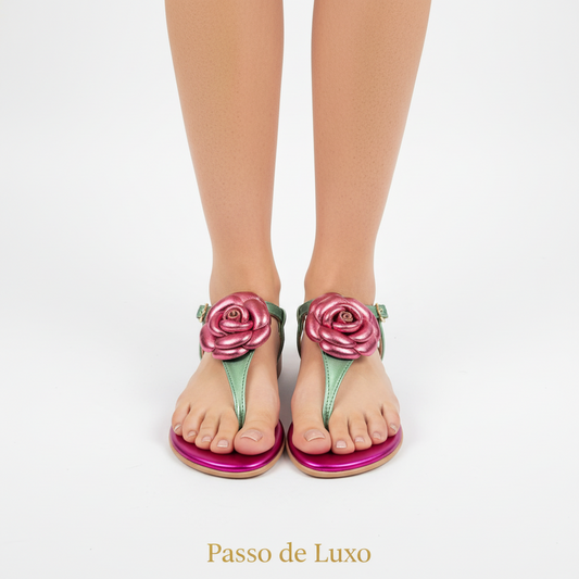 Sandália Havaianas Rosa Flor Vermelha Passo de Luxo